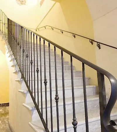 La Suprema Guest house *